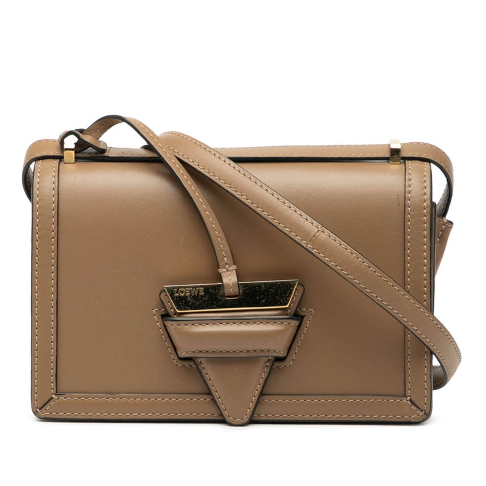 Leather Loewe Shoulder Bag: Leather Loewe Shoulder Bag This listing features Leather Loewe Shoulder Bag. Item specifics are provided below. Item Specifics: Brand: Loewe Type: Shoulder Bag Material: Leather Color: Brown Closure: