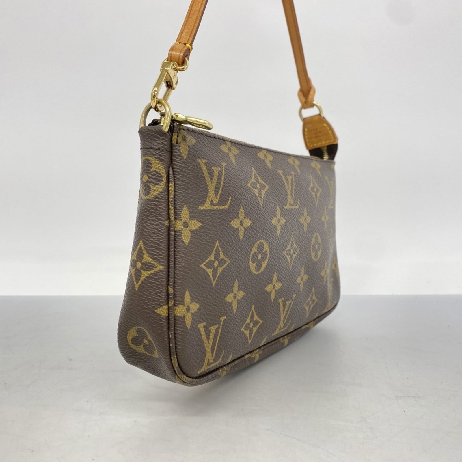 Pouch Louis Vuitton - 2