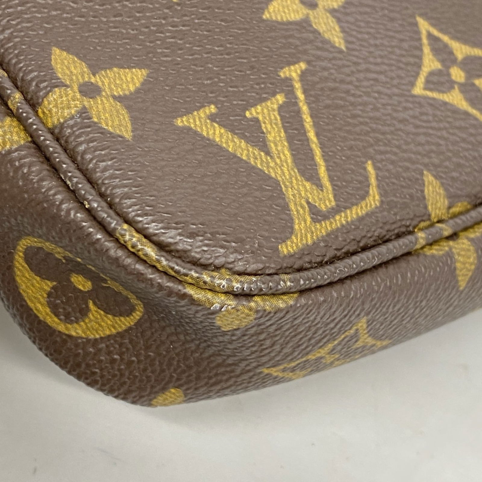 Pouch Louis Vuitton - 9