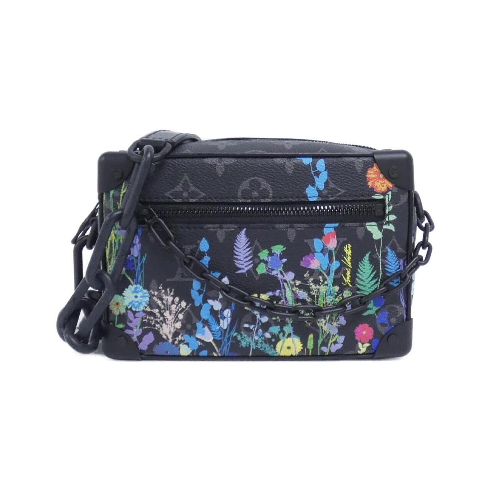 Canvas Louis Vuitton Shoulder Bag Coated: Canvas Louis Vuitton Shoulder Bag Coated This listing features Canvas Louis Vuitton Shoulder Bag Coated. Item specifics are provided below. Item Specifics: Brand: Louis Vuitton Type: Shoulder Bag