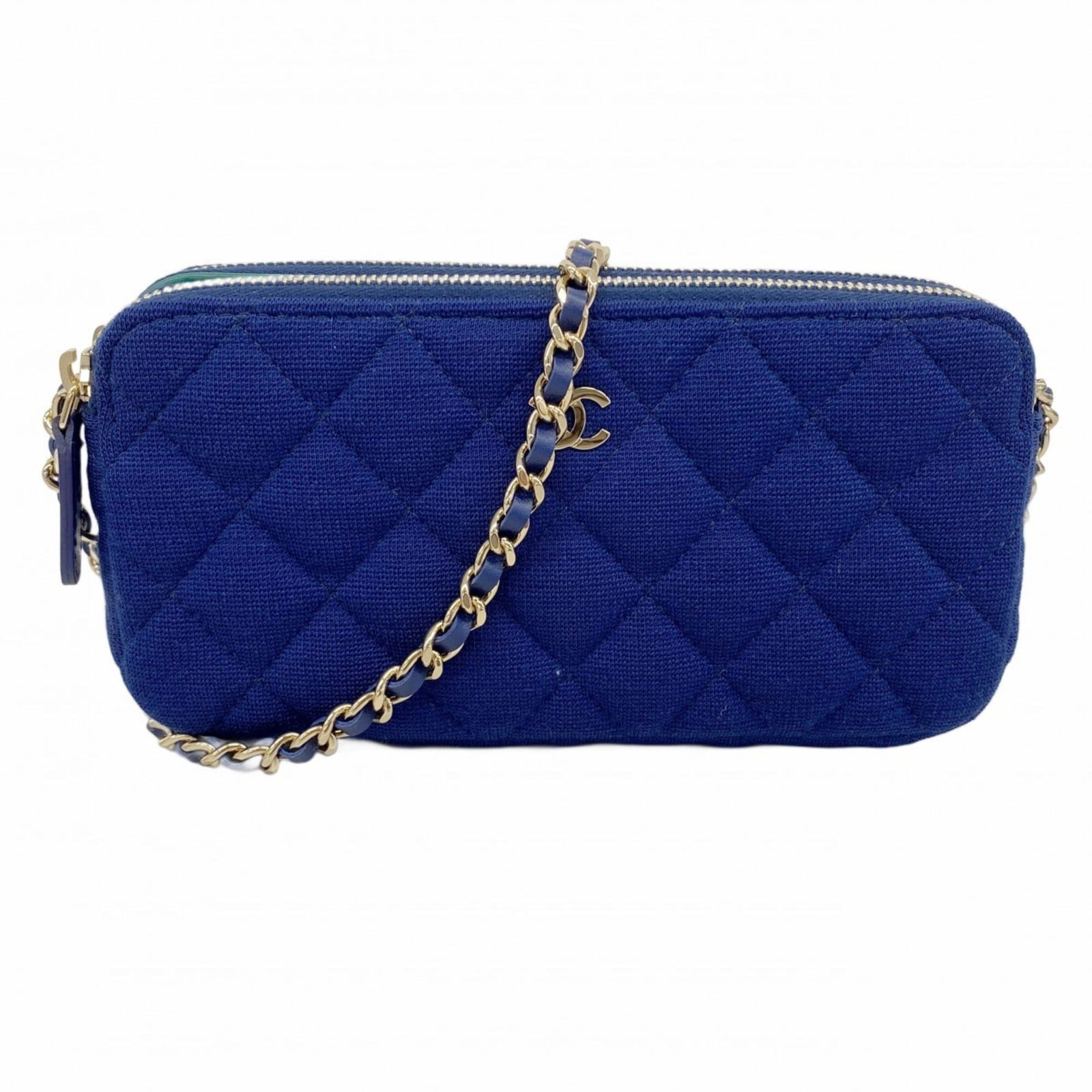Cotton Chanel Chain/ Shoulder Wallet: Cotton Chanel Chain/ Shoulder Wallet This listing features Cotton Chanel Chain/ Shoulder Wallet. Item specifics are provided below. Item Specifics: Brand: Chanel Type: Chain/Shoulder Wallet Gender: Wo