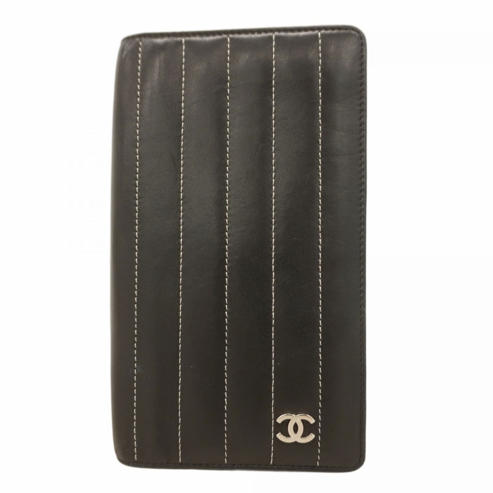 Leather Chanel Long Wallet (Bi-Fold): Leather Chanel Long Wallet (Bi-Fold) This listing features Leather Chanel Long Wallet (Bi-Fold). Item specifics are provided below. Item Specifics: Brand: Chanel Type: Long Wallet (Bi-Fold) Gender: Wo