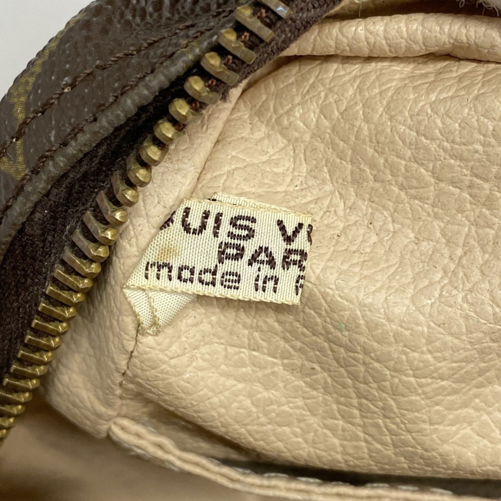 Pouch Louis Vuitton - 5