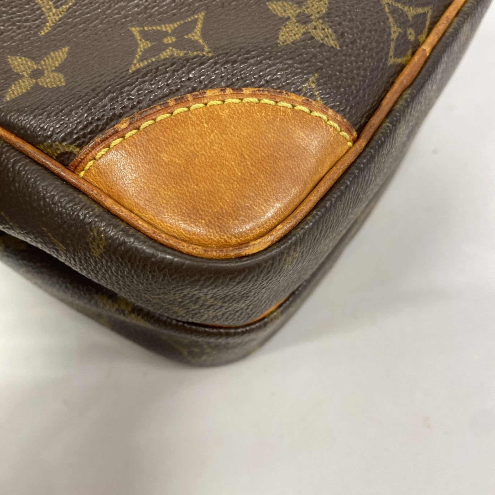 Bag Louis Vuitton Shoulder - 11