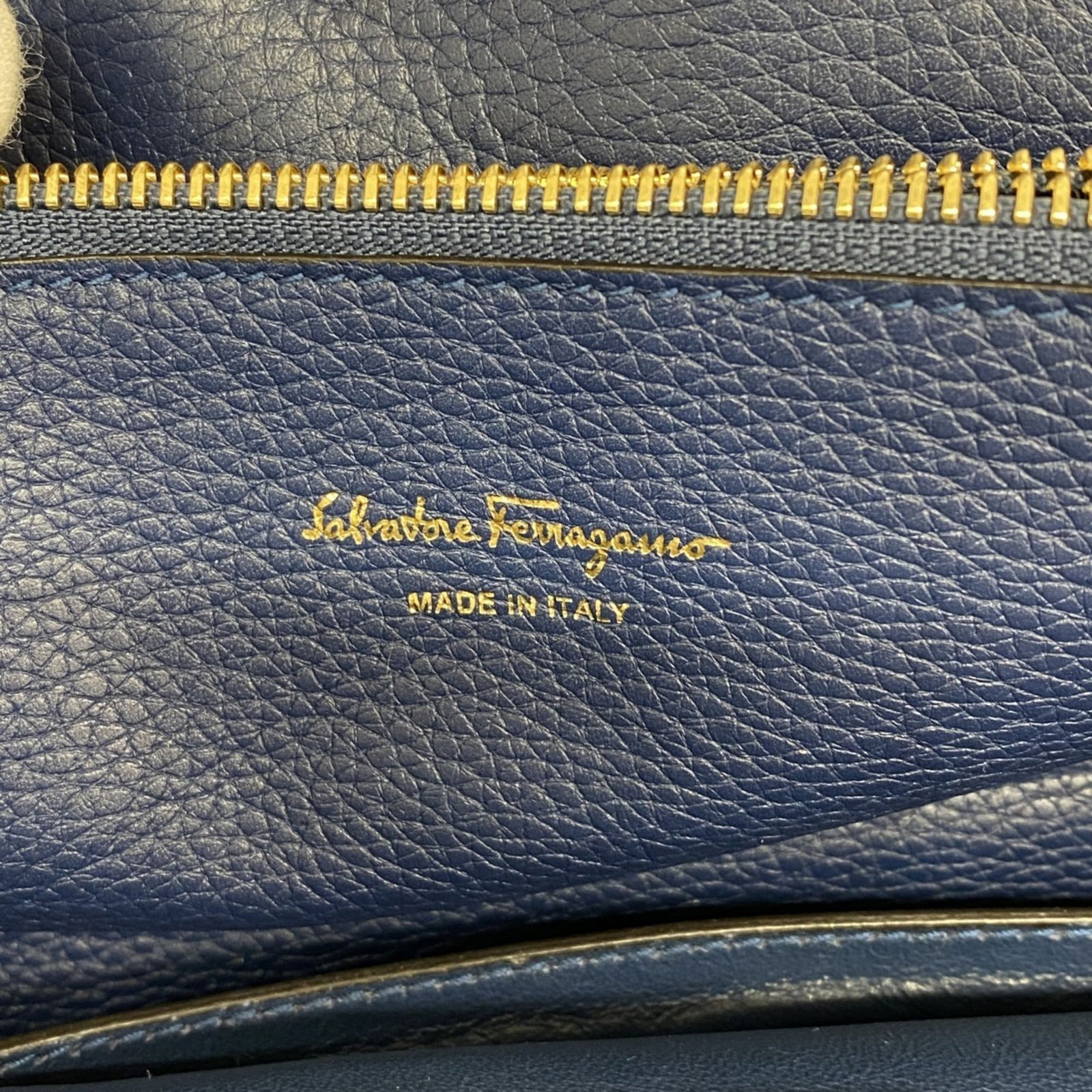Leather Salvatore Ferragamo Handbag - 5