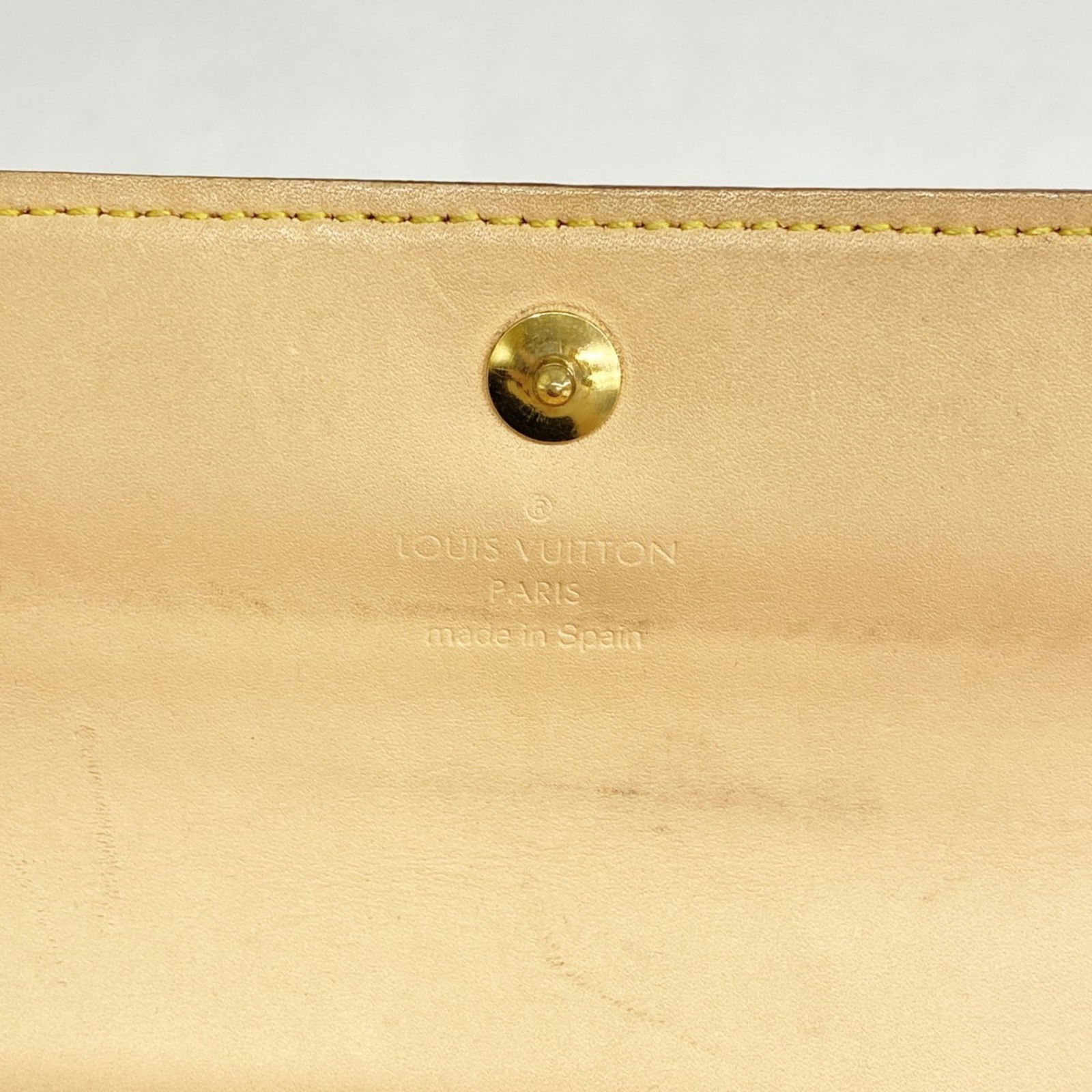 (Tri-Fold) Louis Vuitton Wallet - 4