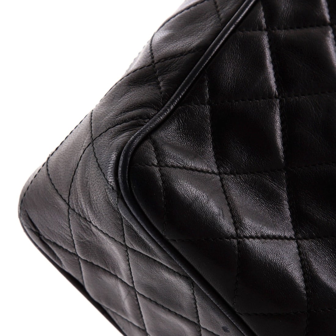 Large Chanel Vintage Camera Tassel Bag Quilted Leather - 6