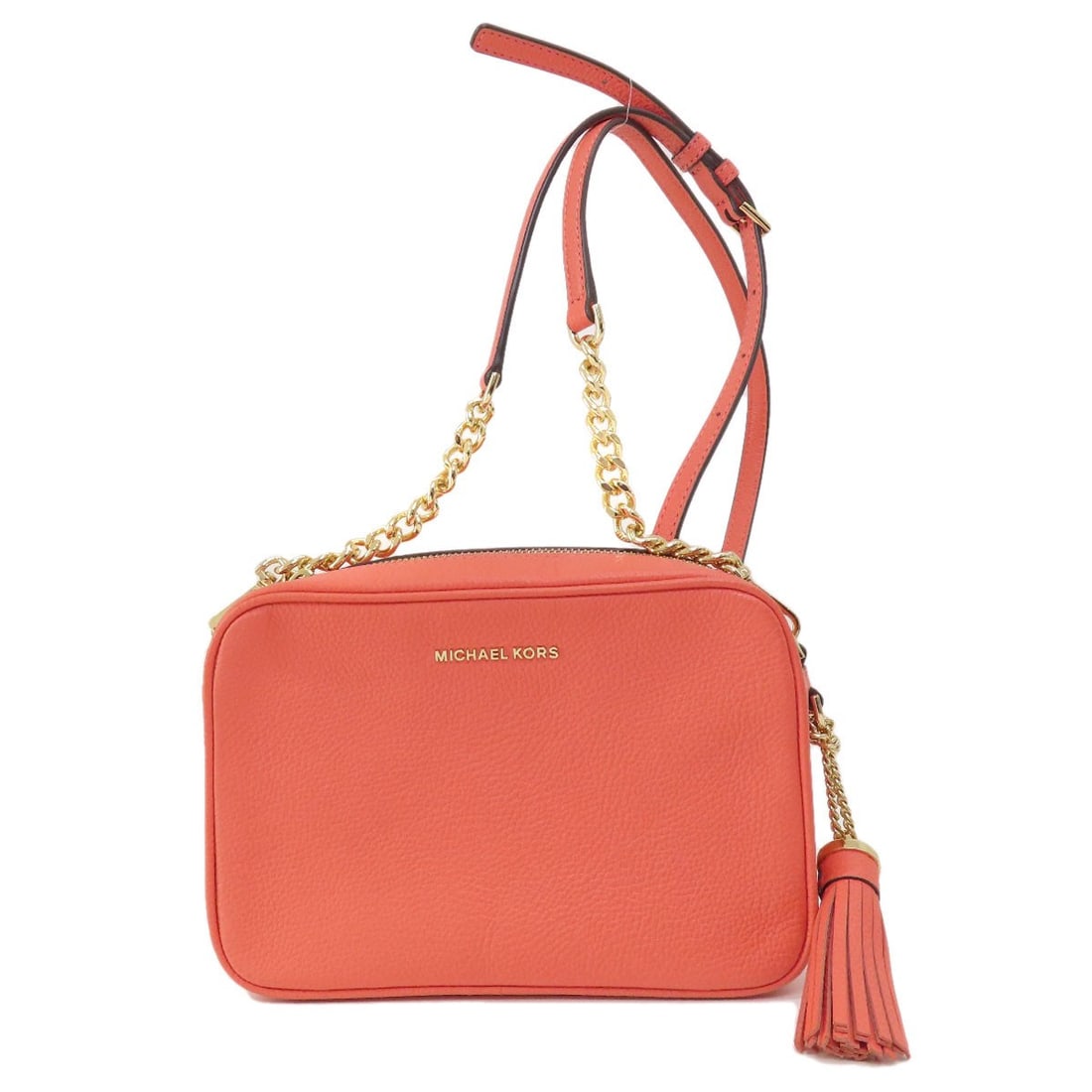 Leather Michael Kors logo Shoulder Bag: Leather Michael Kors logo Shoulder Bag This listing features Leather Michael Kors logo Shoulder Bag. Item specifics are provided below. Item Specifics: Brand: Michael Kors Style: Shoulder Bag Exterior