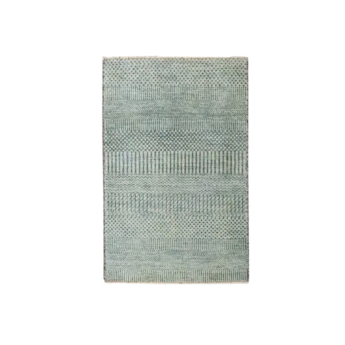 Rug 2'x3' Pastel Gray Modern Grass Design Hand Knotted Wool with Silk Mat: Rug 2'x3' Pastel Gray Modern Grass Design Hand Knotted Wool with Silk Mat This listing features Rug 2'x3' Pastel Gray Modern Grass Design Hand Knotted Wool with Silk Mat. Item specifics are provided b