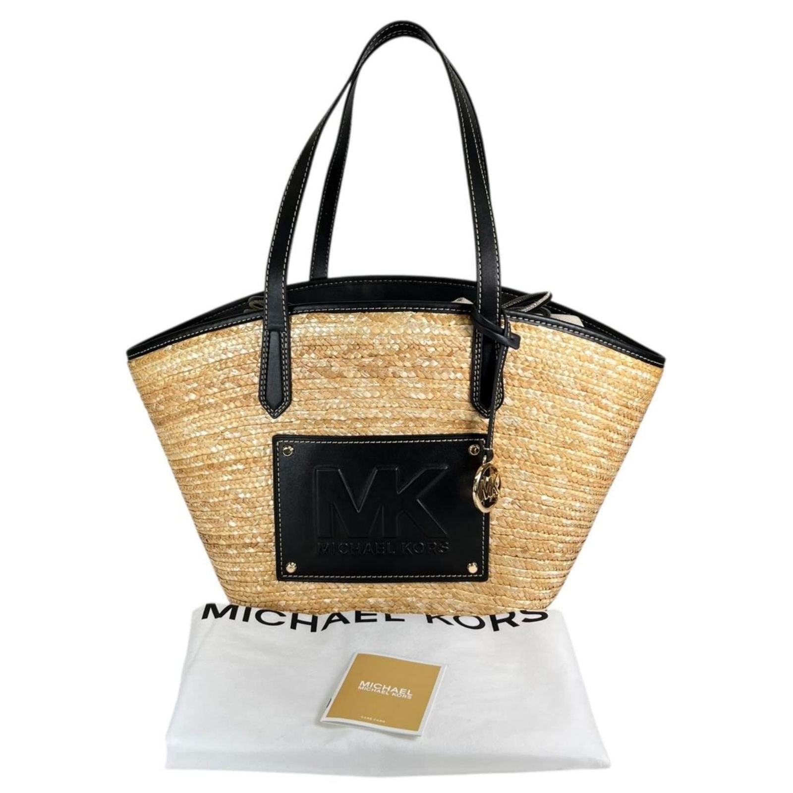 Leather - Michael Kors Handbag Canvas: Leather - Michael Kors Handbag Canvas This listing features Leather - Michael Kors Handbag Canvas. Item specifics are provided below. Item Specifics: Brand: Michael Kors Type: Handbag Material: Canvas
