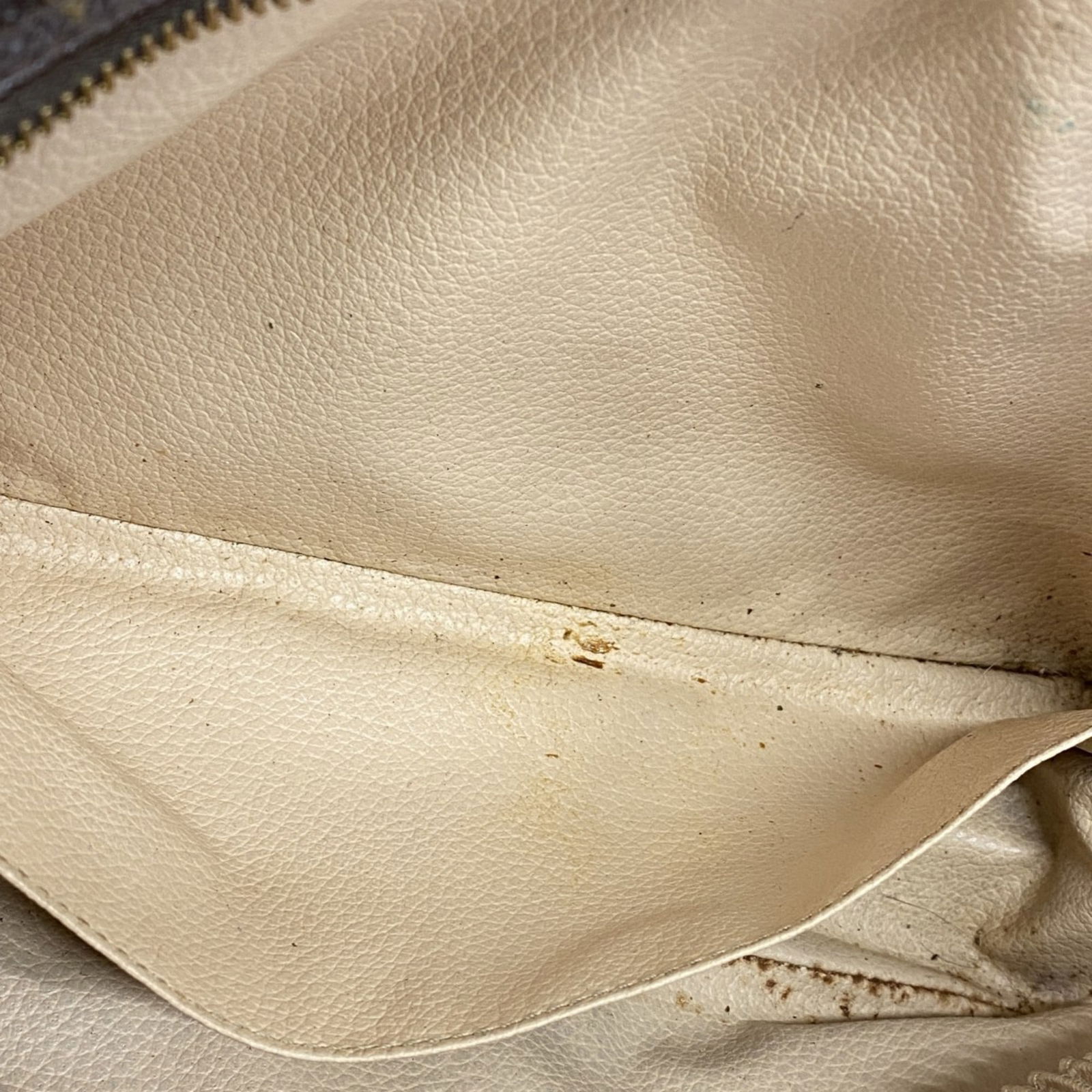 Pouch Louis Vuitton - 10