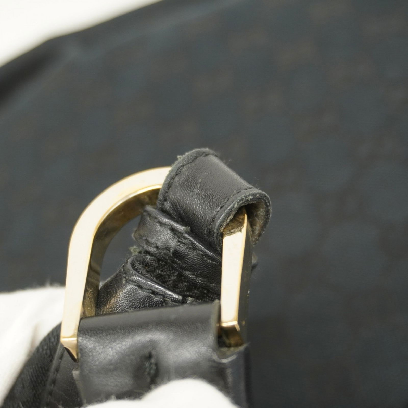 Canvas Gucci Shoulder Bag - 7