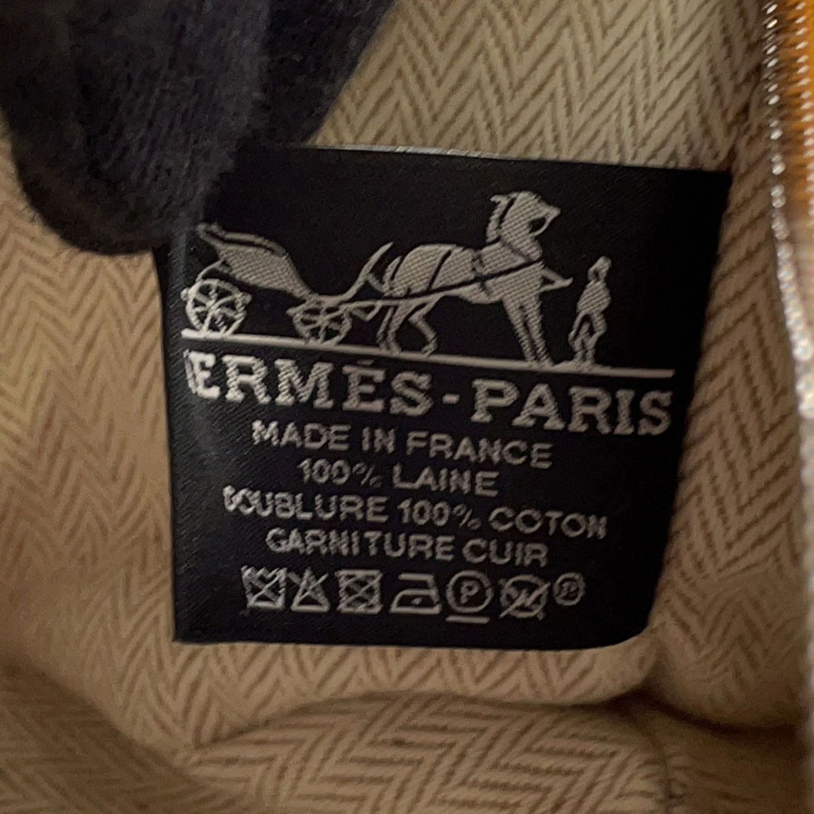 Wool Hermes Pouch - 9