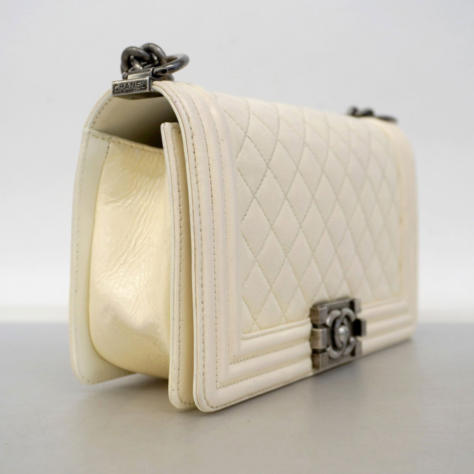 Leather Chanel Shoulder Bag - 2