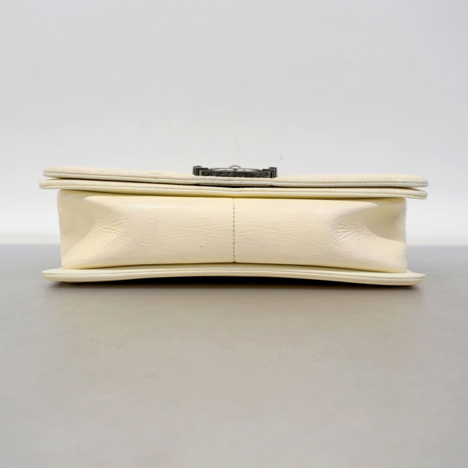 Leather Chanel Shoulder Bag - 3