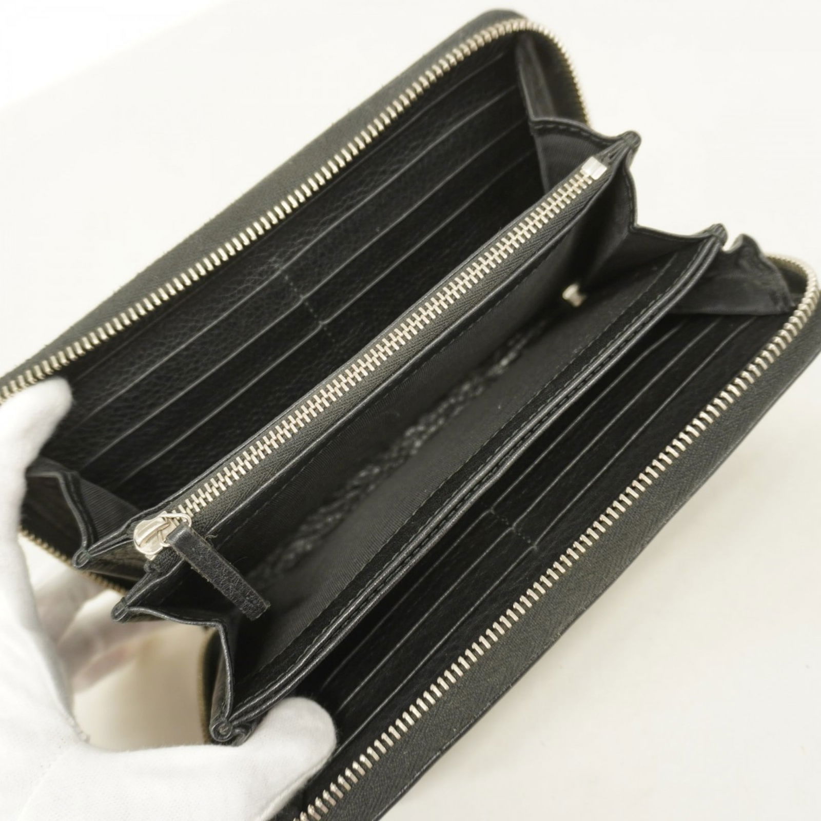 Leather Gucci Long Wallet (Bi-Fold) - 3