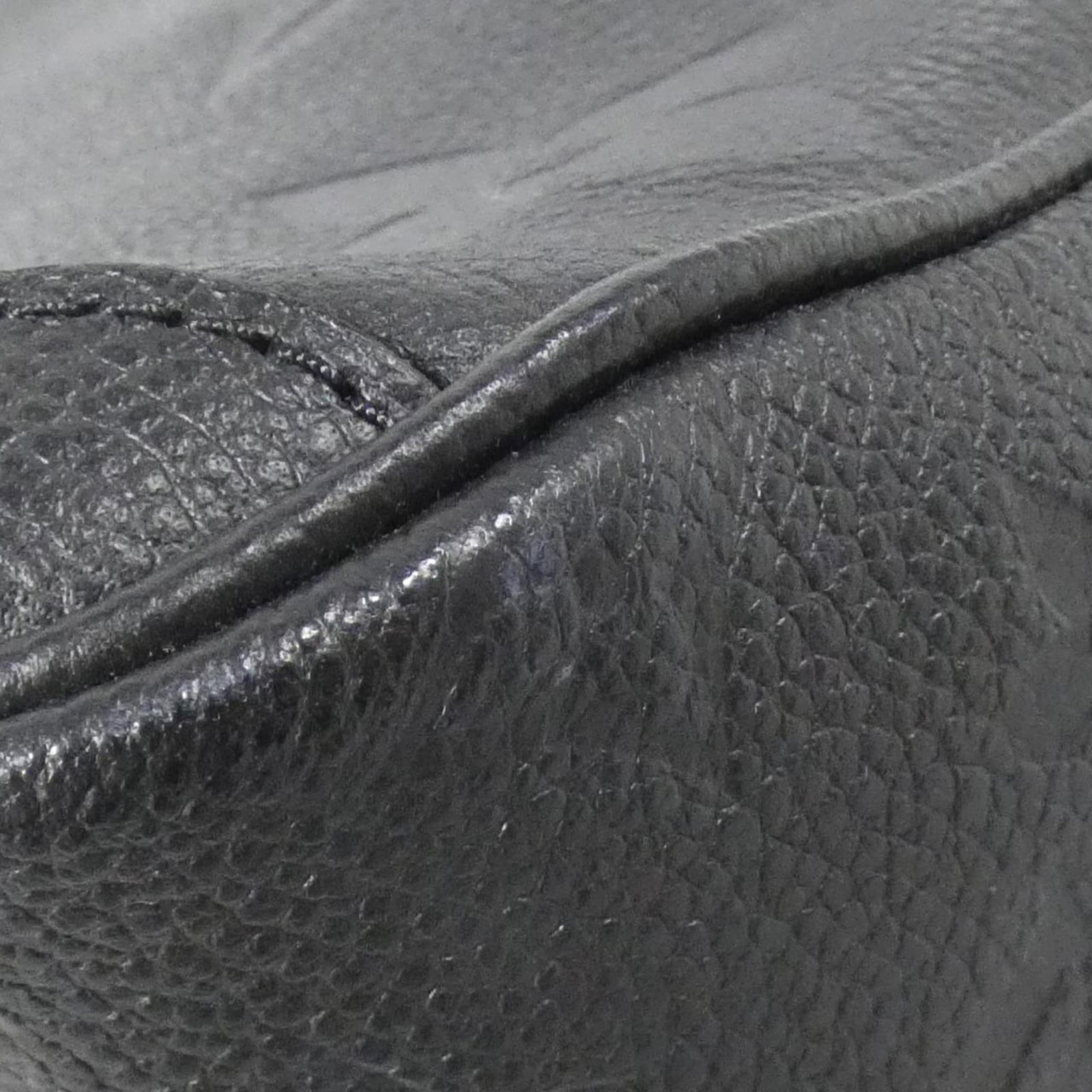 Leather Louis Vuitton Handbag - 3