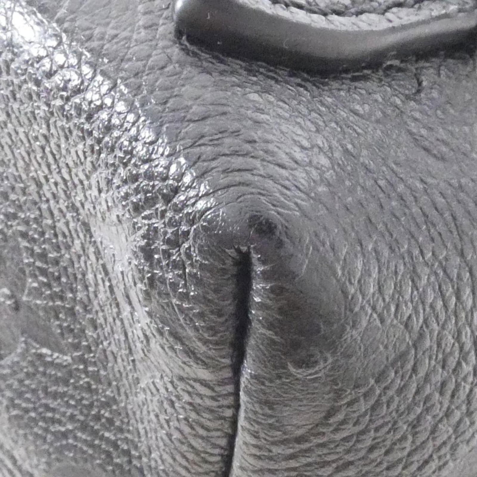 Leather Louis Vuitton Backpack - 4