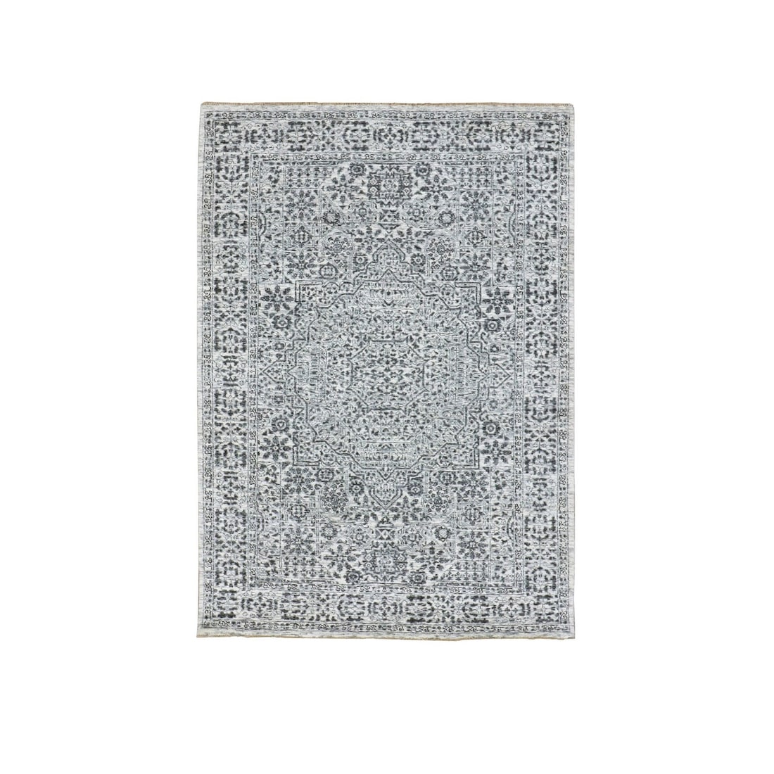 Rug 4'1"x6'2" White Mamluk Dynasty Undyed Wool Hand Knotted Oriental: Rug 4'1"x6'2" White Mamluk Dynasty Undyed Wool Hand Knotted Oriental This listing features Rug 4'1"x6'2" White Mamluk Dynasty Undyed Wool Hand Knotted Oriental. Item specifics are provided below. Item