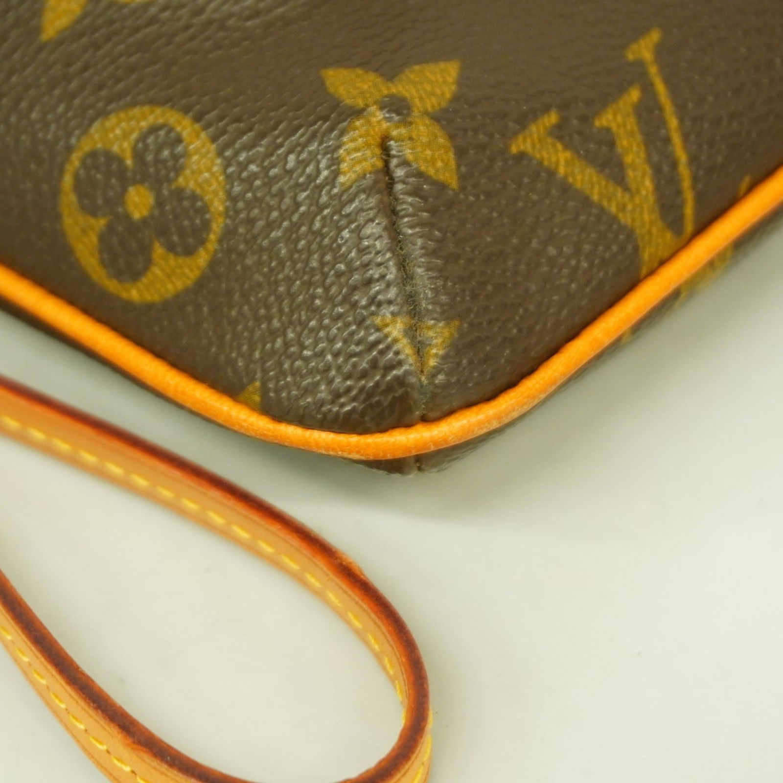 Pouch Louis Vuitton - 7