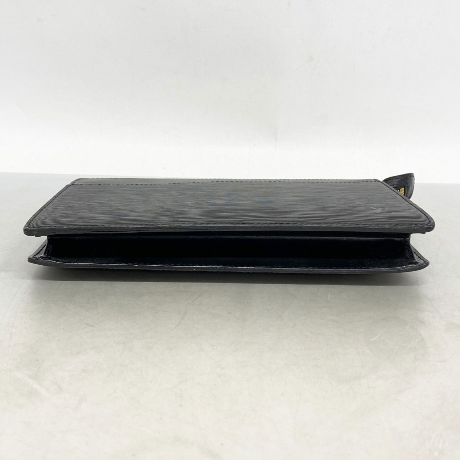 Bag Louis Vuitton Clutch - 3