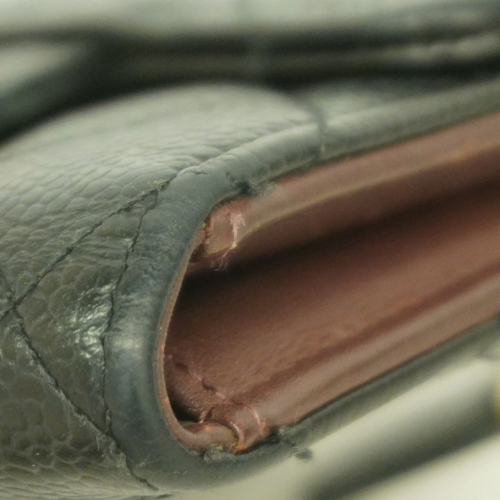 Calfskin Chanel Wallet (Tri-Fold) Grained - 5