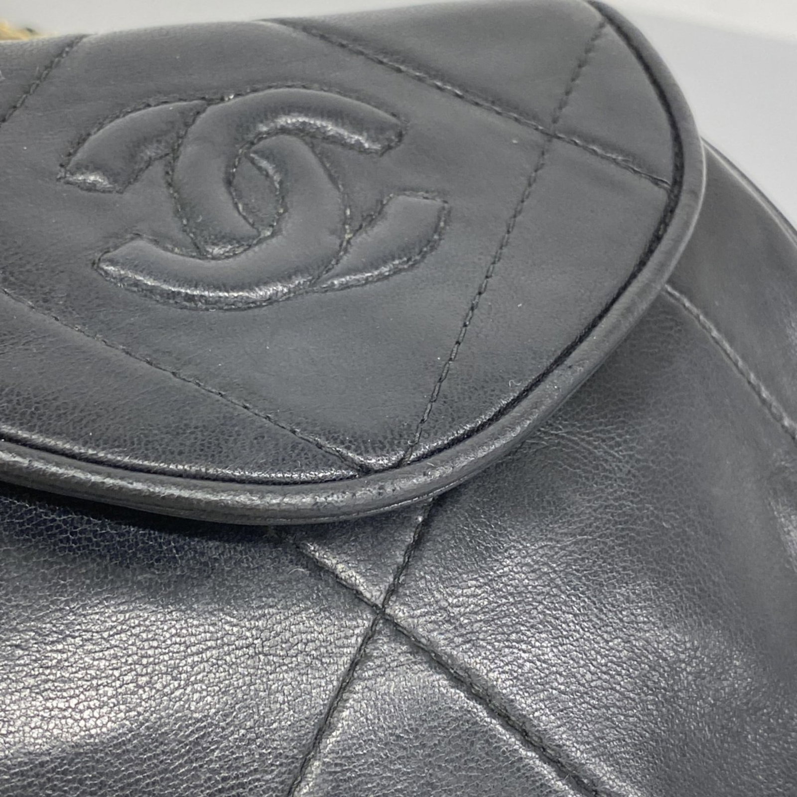 Leather Chanel Shoulder Bag - 10