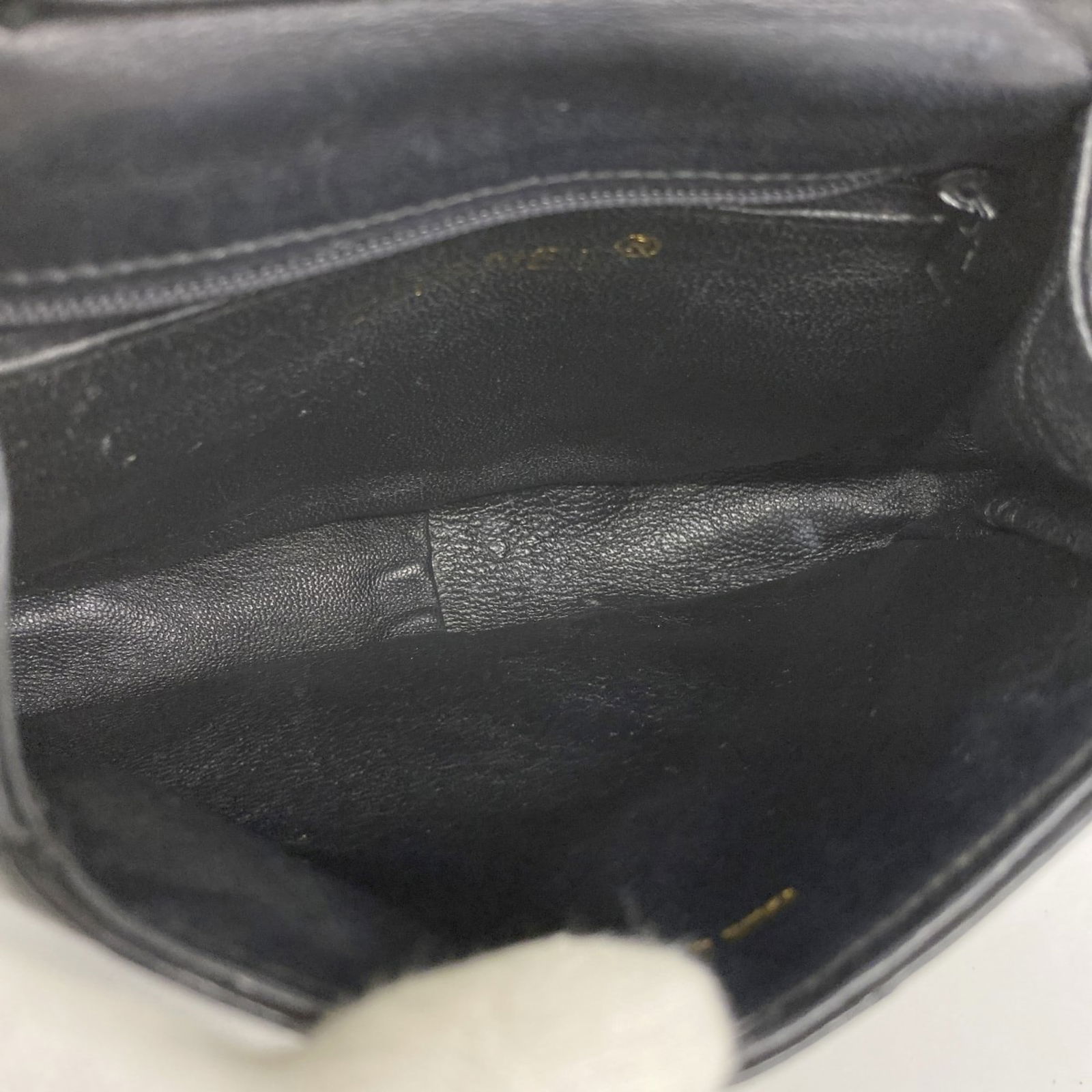 Leather Chanel Shoulder Bag - 4