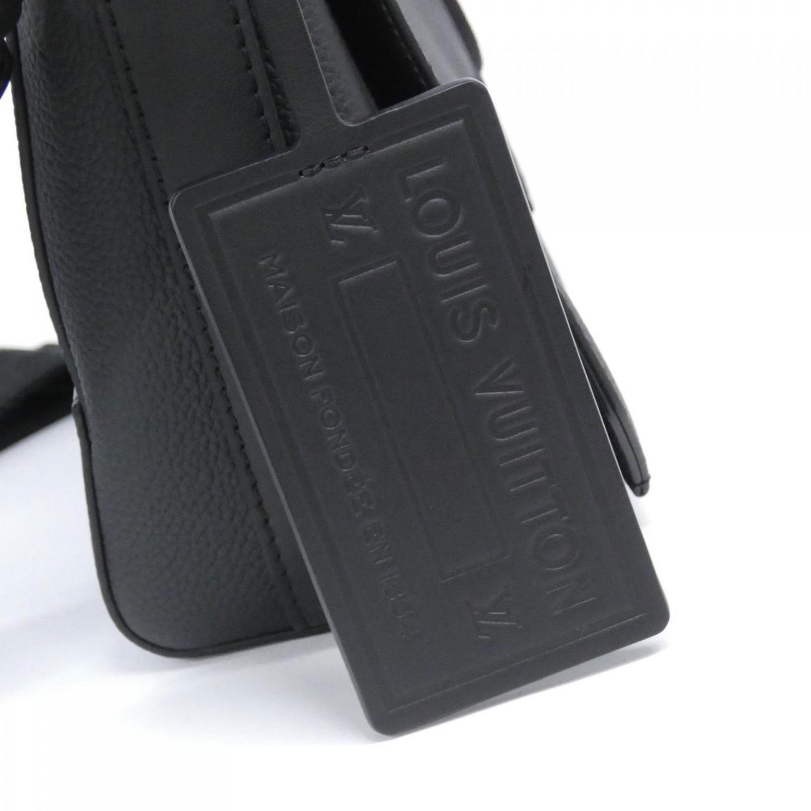 Leather Louis Vuitton Shoulder Bag - 7