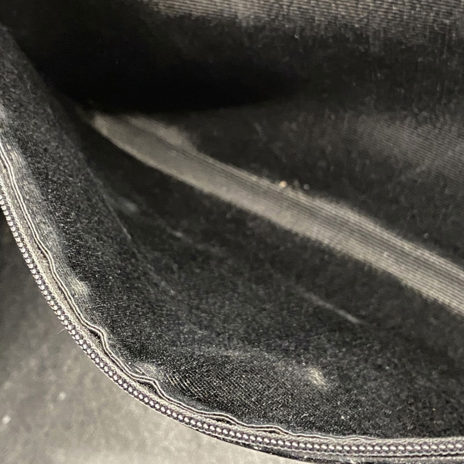 Calfskin Chanel Tote Bag Grained - 10