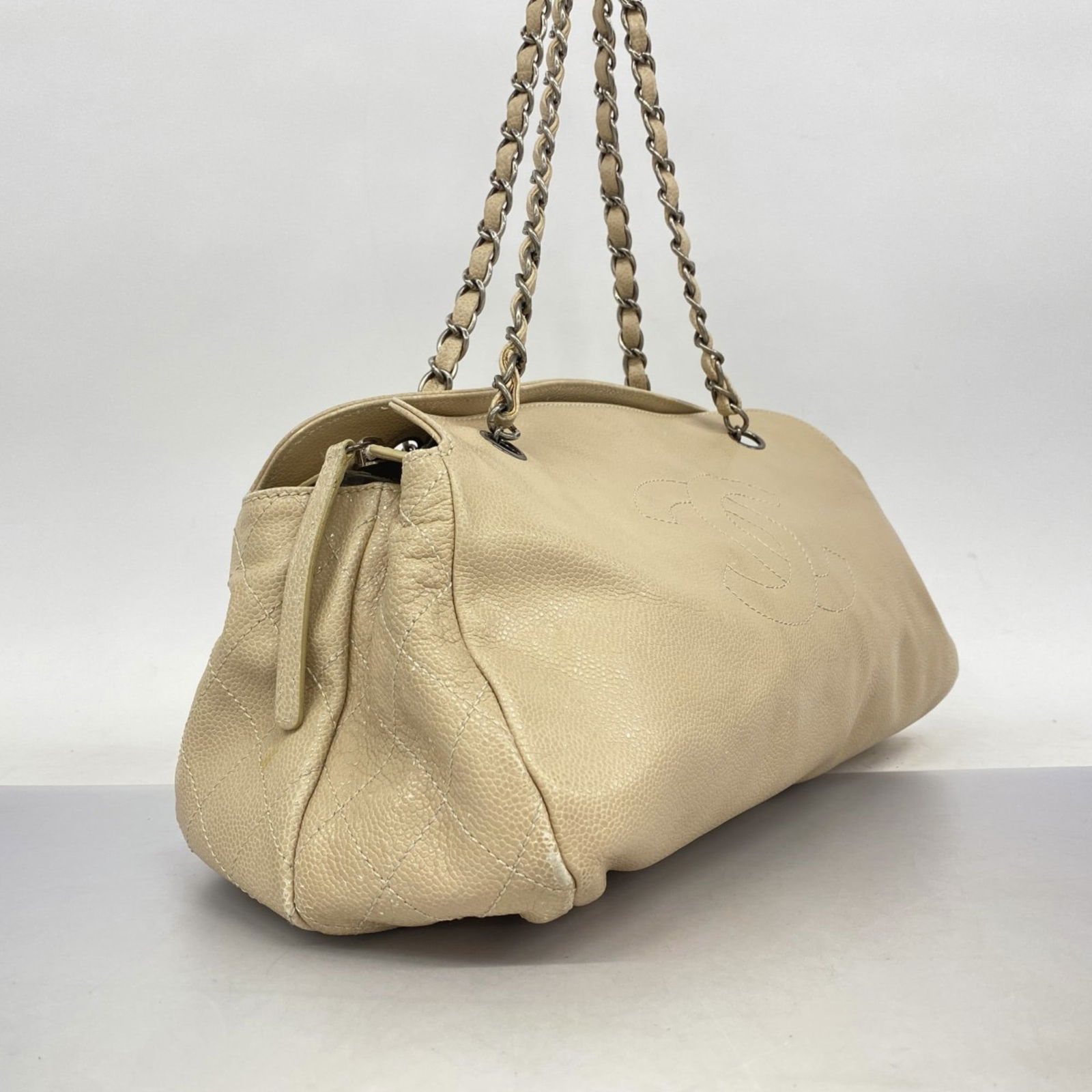 Calfskin Chanel Shoulder Bag Grained - 2