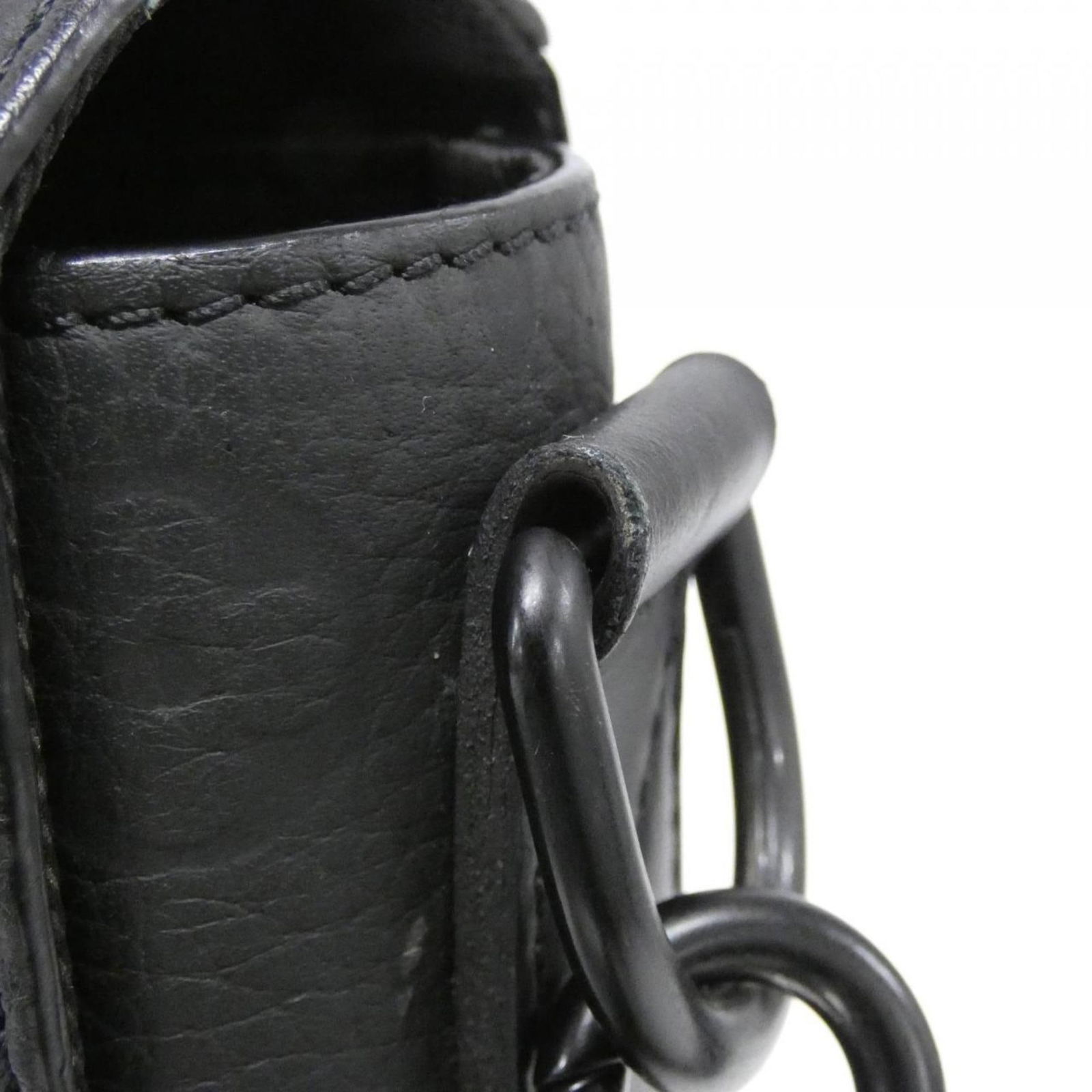 Leather Louis Vuitton Shoulder Bag - 7