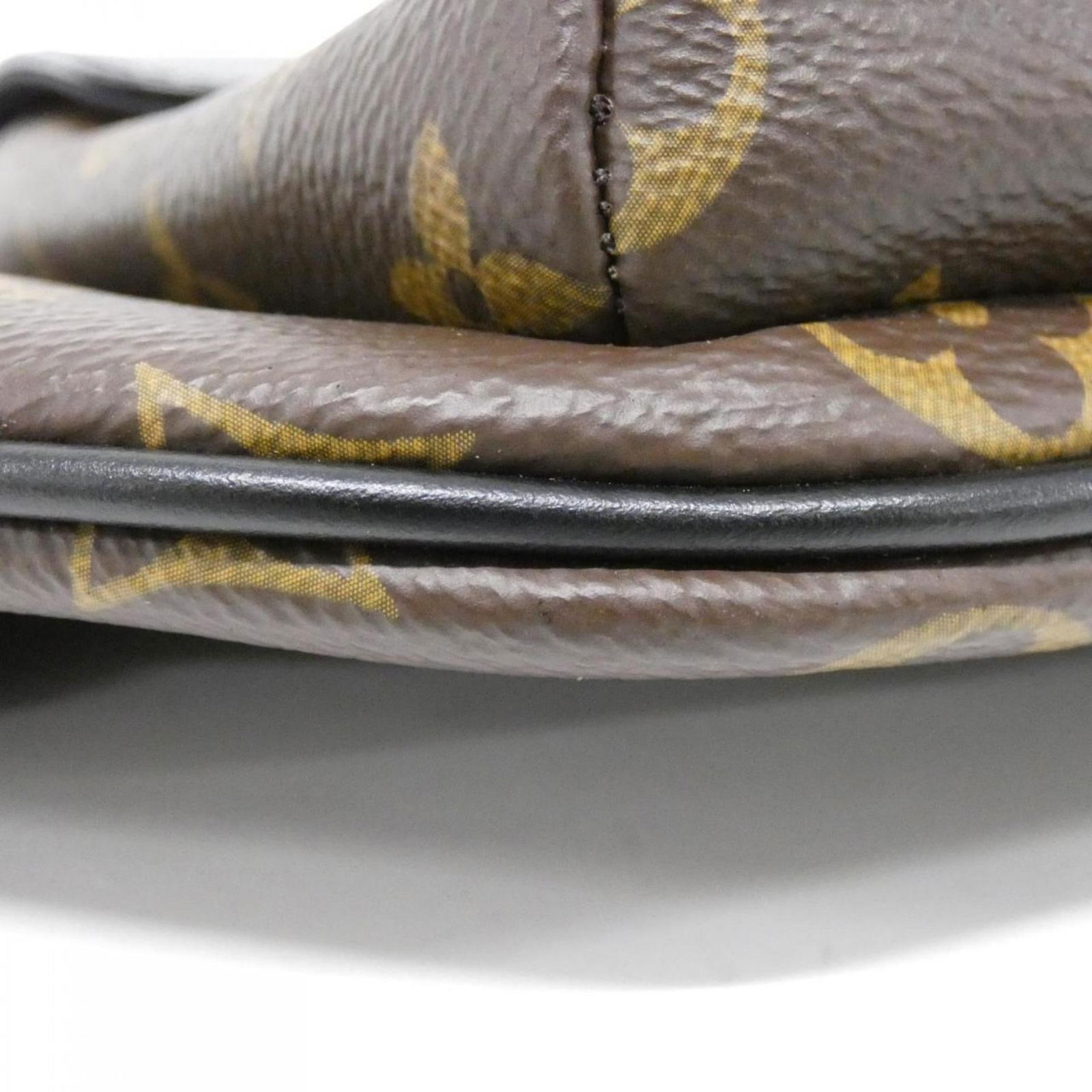 Canvas Louis Vuitton Shoulder Bag Coated - 3