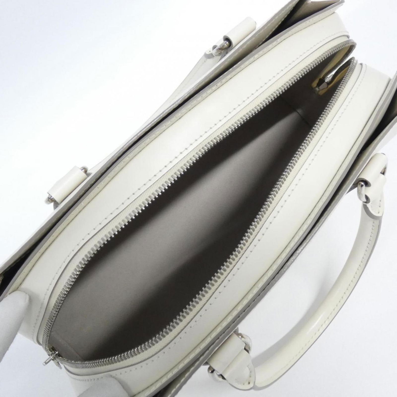 Leather Louis Vuitton Handbag - 9