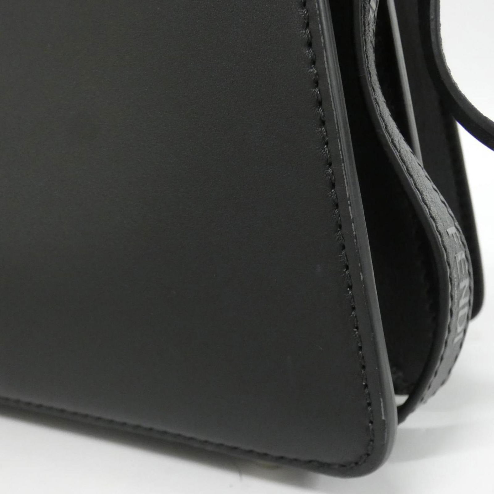 Leather Fendi Handbag - 6