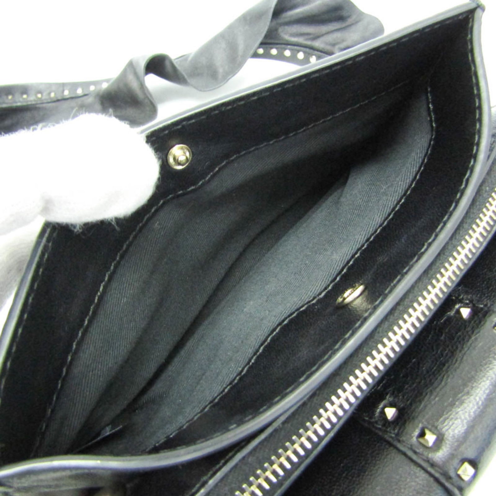 Leather Valentino Garavani Chain/ Shoulder Wallet - 5