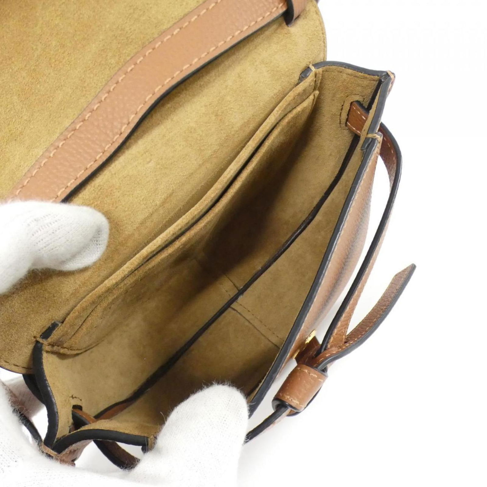 Leather Loewe Shoulder Bag - 10