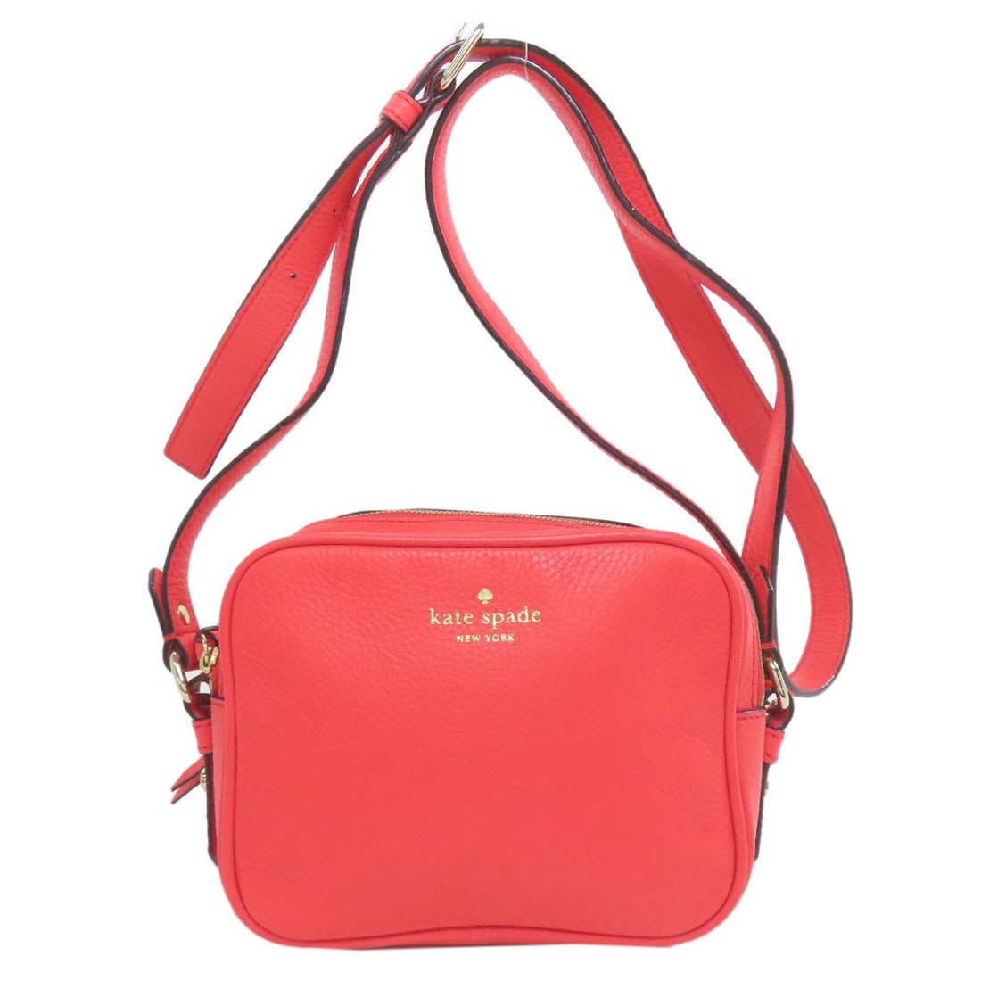 Leather kate spade logo Shoulder Bag: Leather kate spade logo Shoulder Bag This listing features Leather kate spade logo Shoulder Bag. Item specifics are provided below. Item Specifics: Brand: kate spade Style: Shoulder Bag Exterior