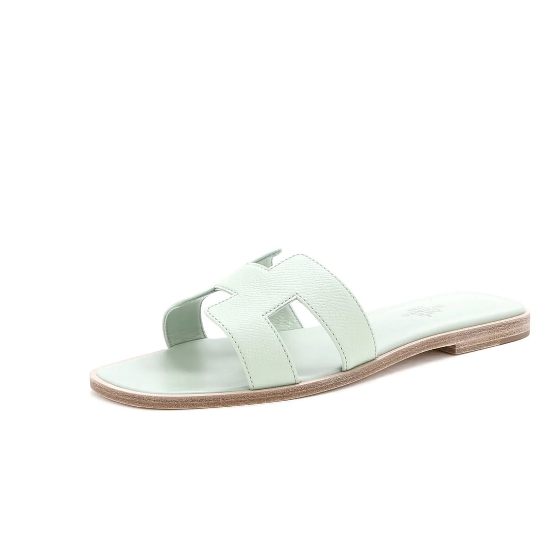 Leather Hermes Women's Oran Sandals: Leather Hermes Women's Oran Sandals This listing features Leather Hermes Women's Oran Sandals. Item specifics are provided below. Item Specifics: Brand: Hermes Us Shoe Size: Us(W) 7.5 | It 37.5 Style: