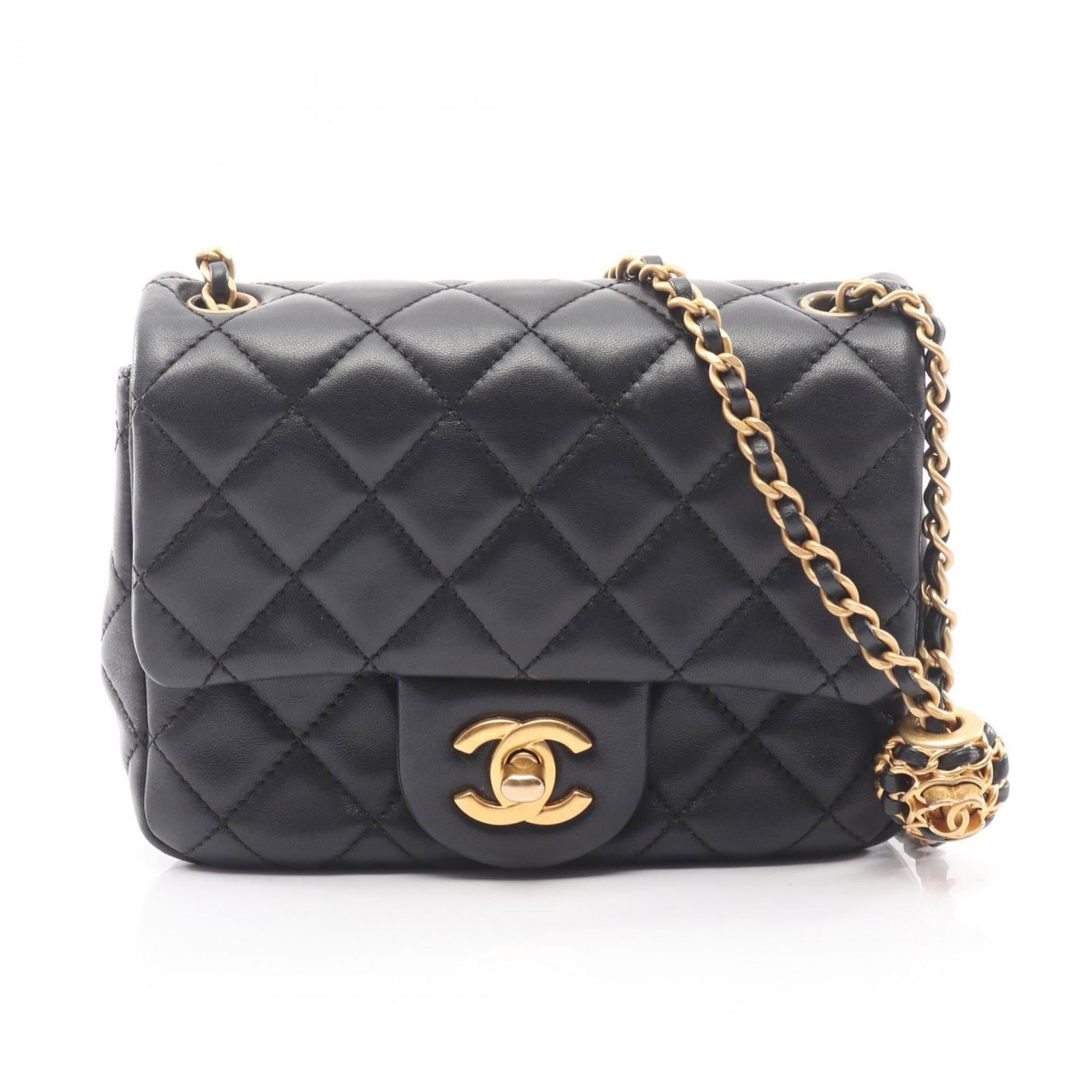 Leather Chanel Shoulder Bag: Leather Chanel Shoulder Bag This listing features Leather Chanel Shoulder Bag. Item specifics are provided below. Item Specifics: Brand: Chanel Type: Shoulder Bag Material: Leather Leather/Fur Type:
