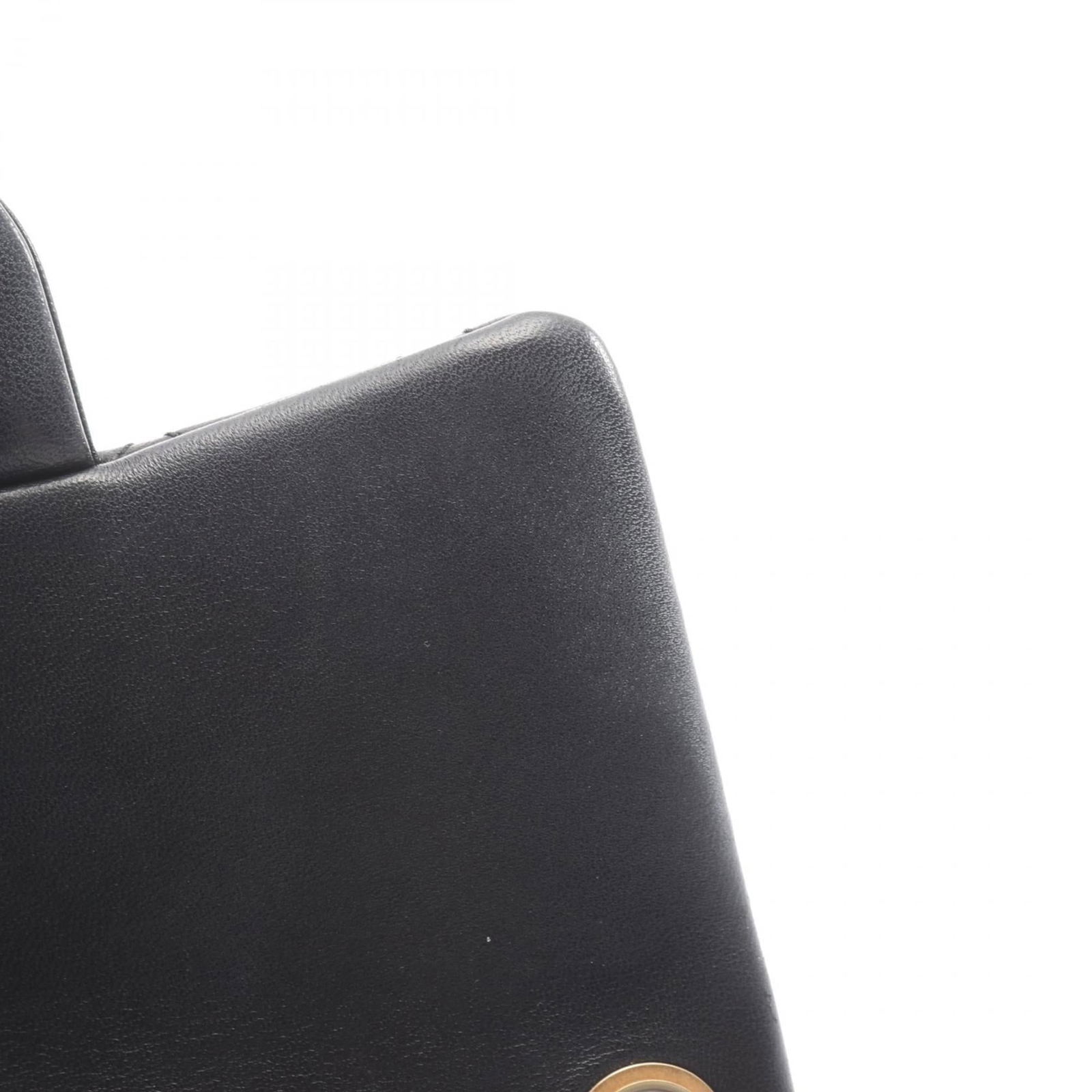 Leather Chanel Shoulder Bag - 6