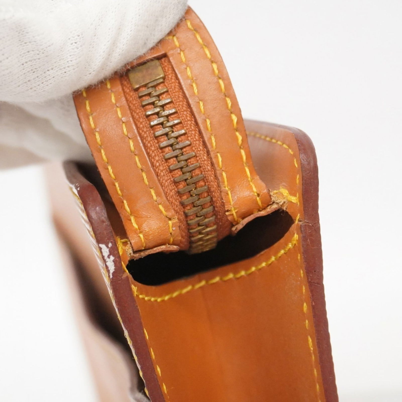 Bag Louis Vuitton Clutch - 10