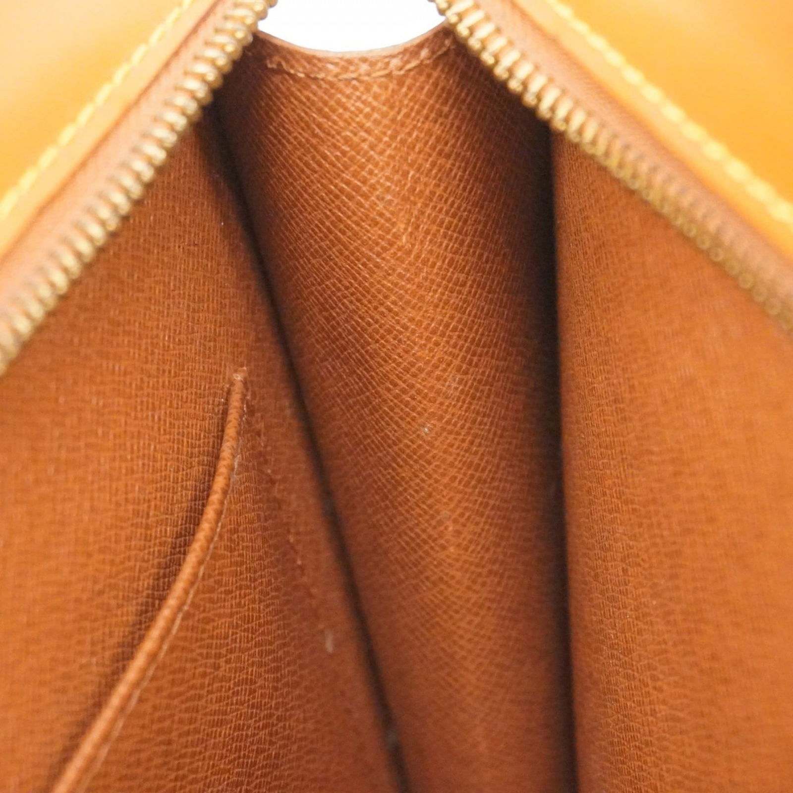 Bag Louis Vuitton Clutch - 13