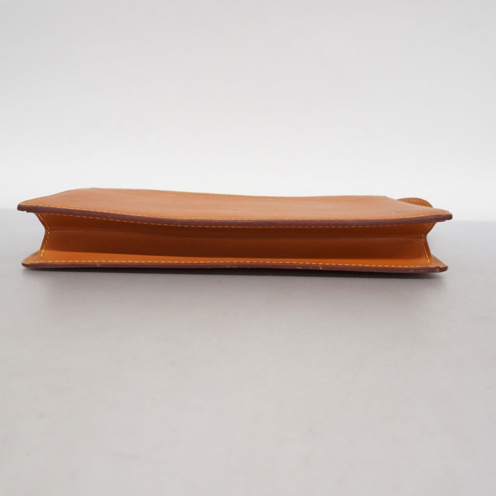 Bag Louis Vuitton Clutch - 3