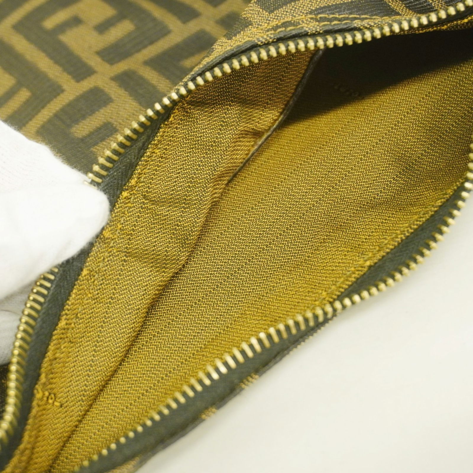 Canvas Fendi Shoulder Bag Nylon - 11