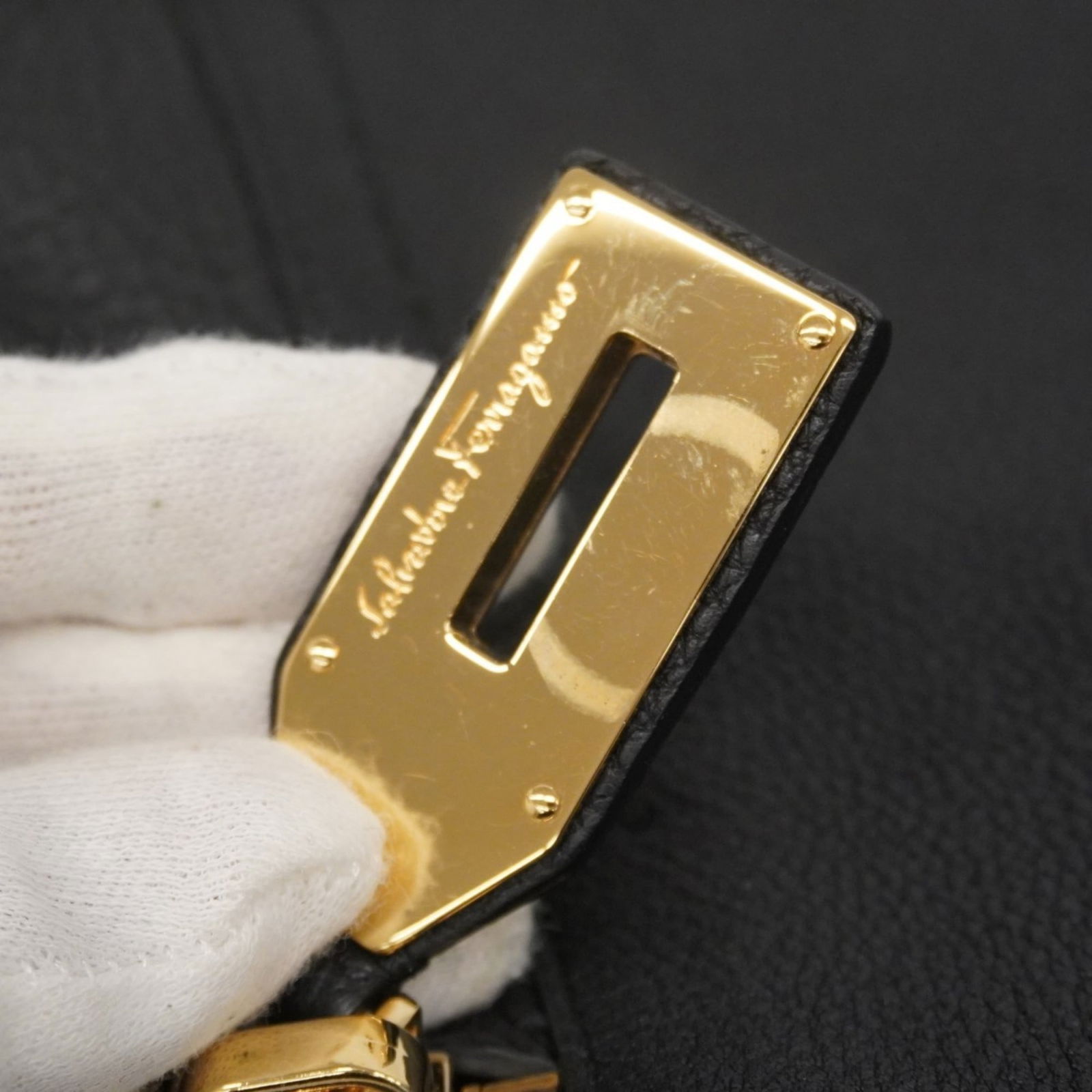 Leather Salvatore Ferragamo Tote Bag - 6