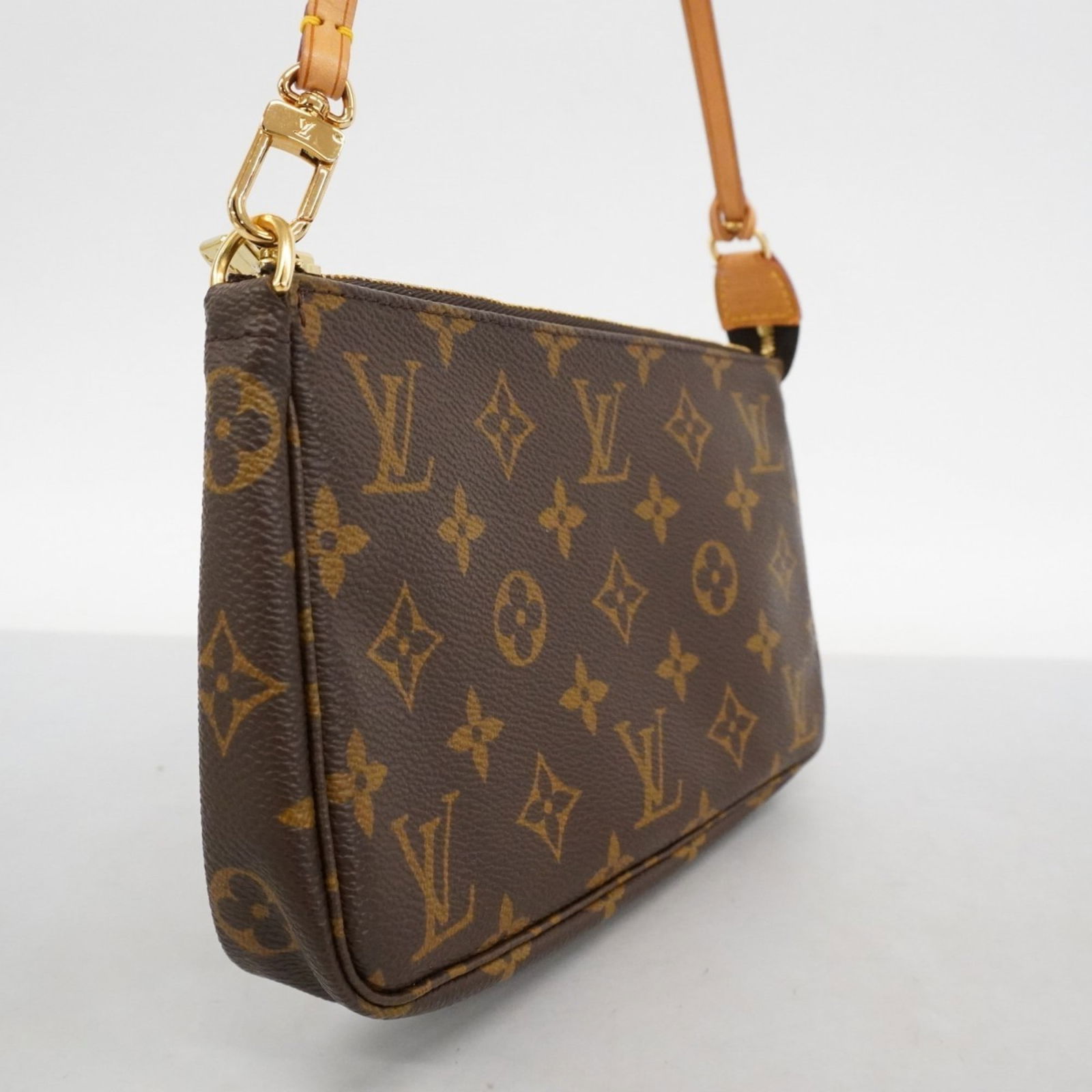Pouch Louis Vuitton - 2