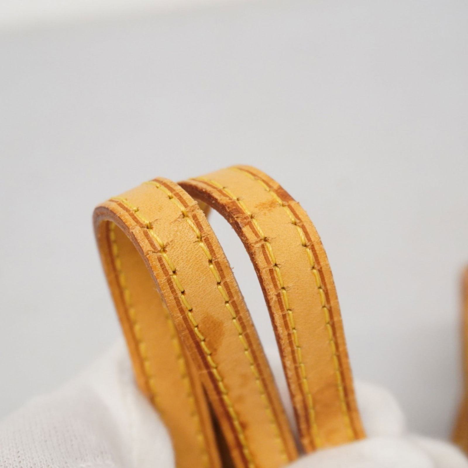 Bag Louis Vuitton Shoulder - 9