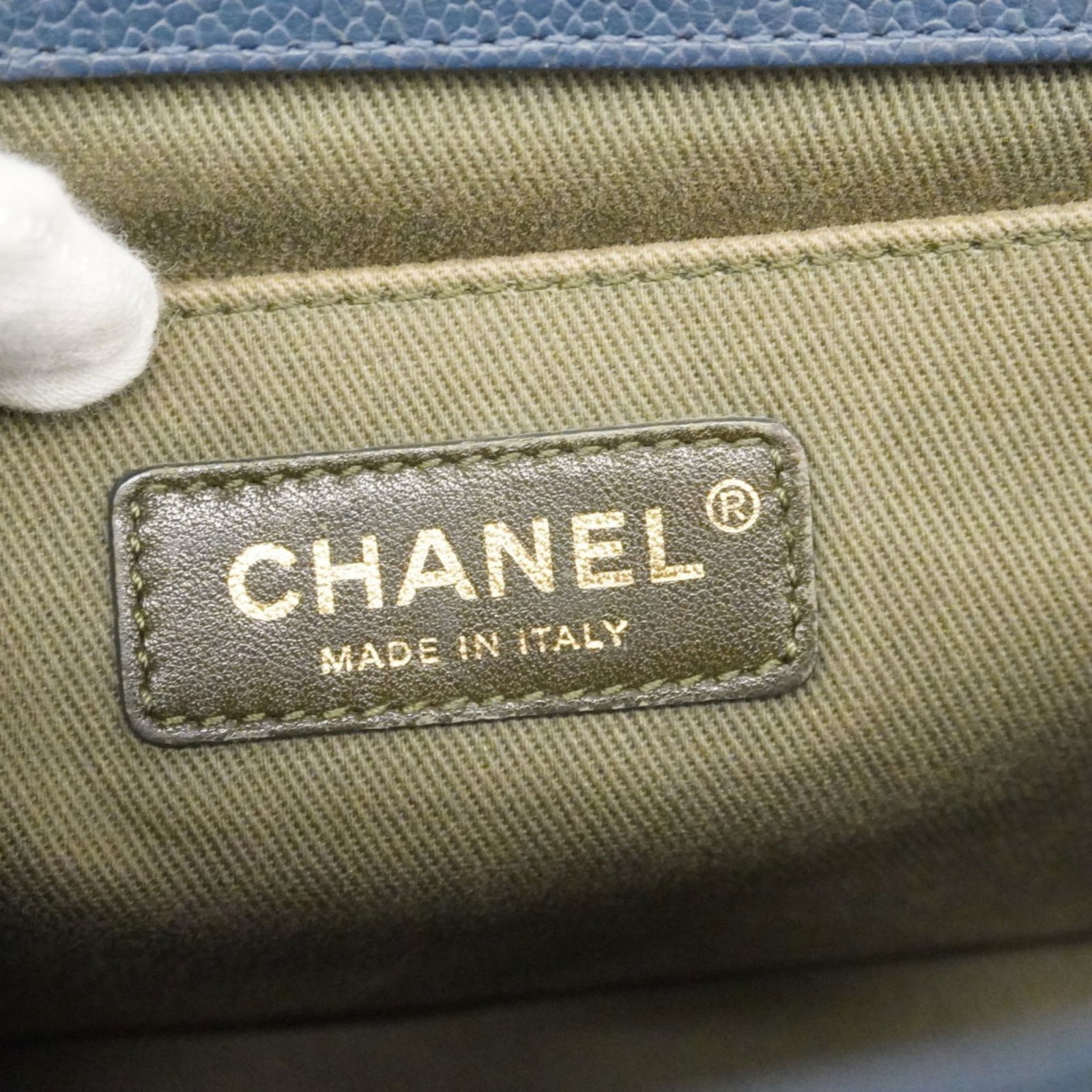 Calfskin Chanel Shoulder Bag Grained - 5