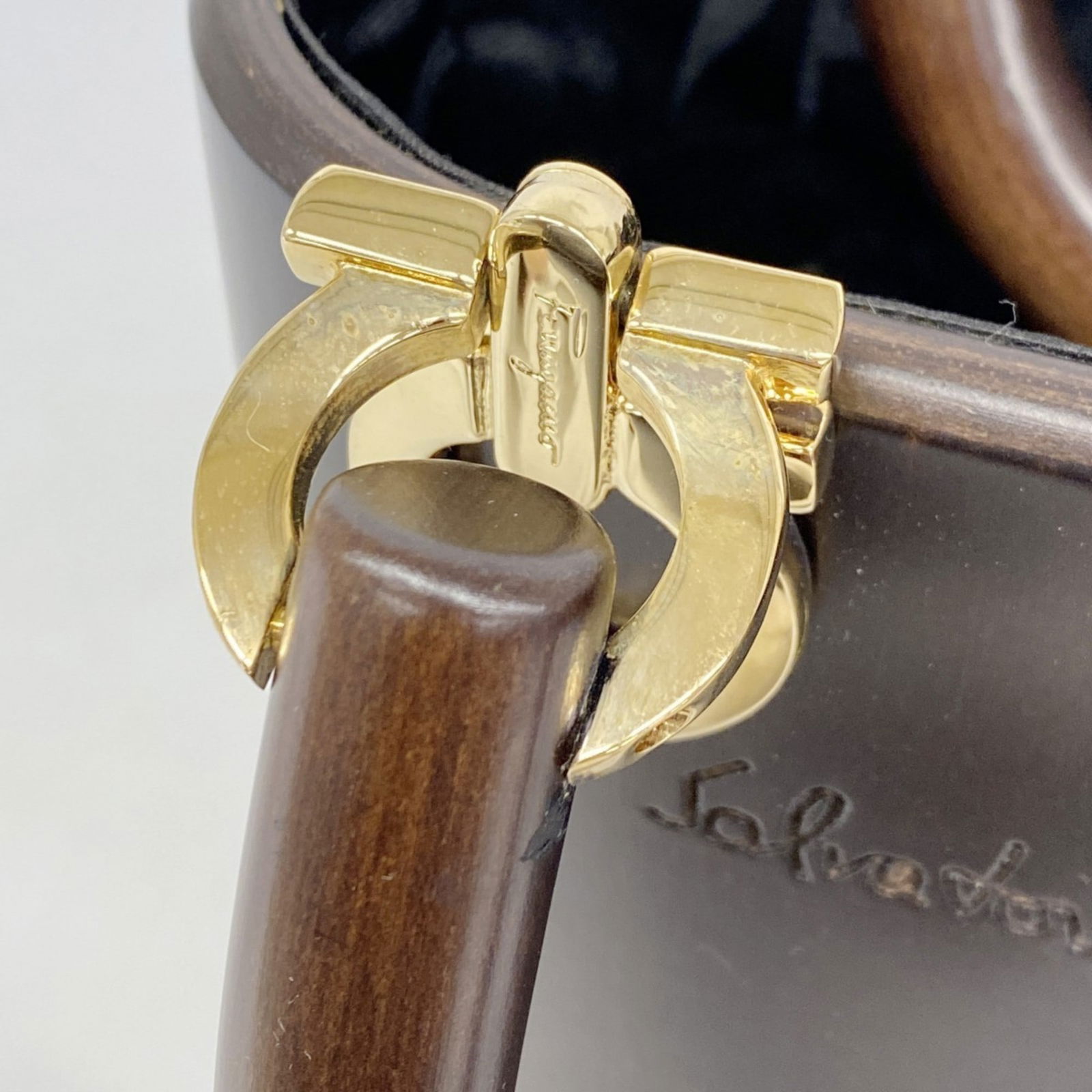 Wood Salvatore Ferragamo Handbag - 10